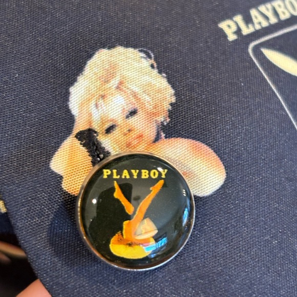 Vintage Playboy Pamela Anderson Short Sleeve Button Down Shirt Size XL - Picture 6 of 12